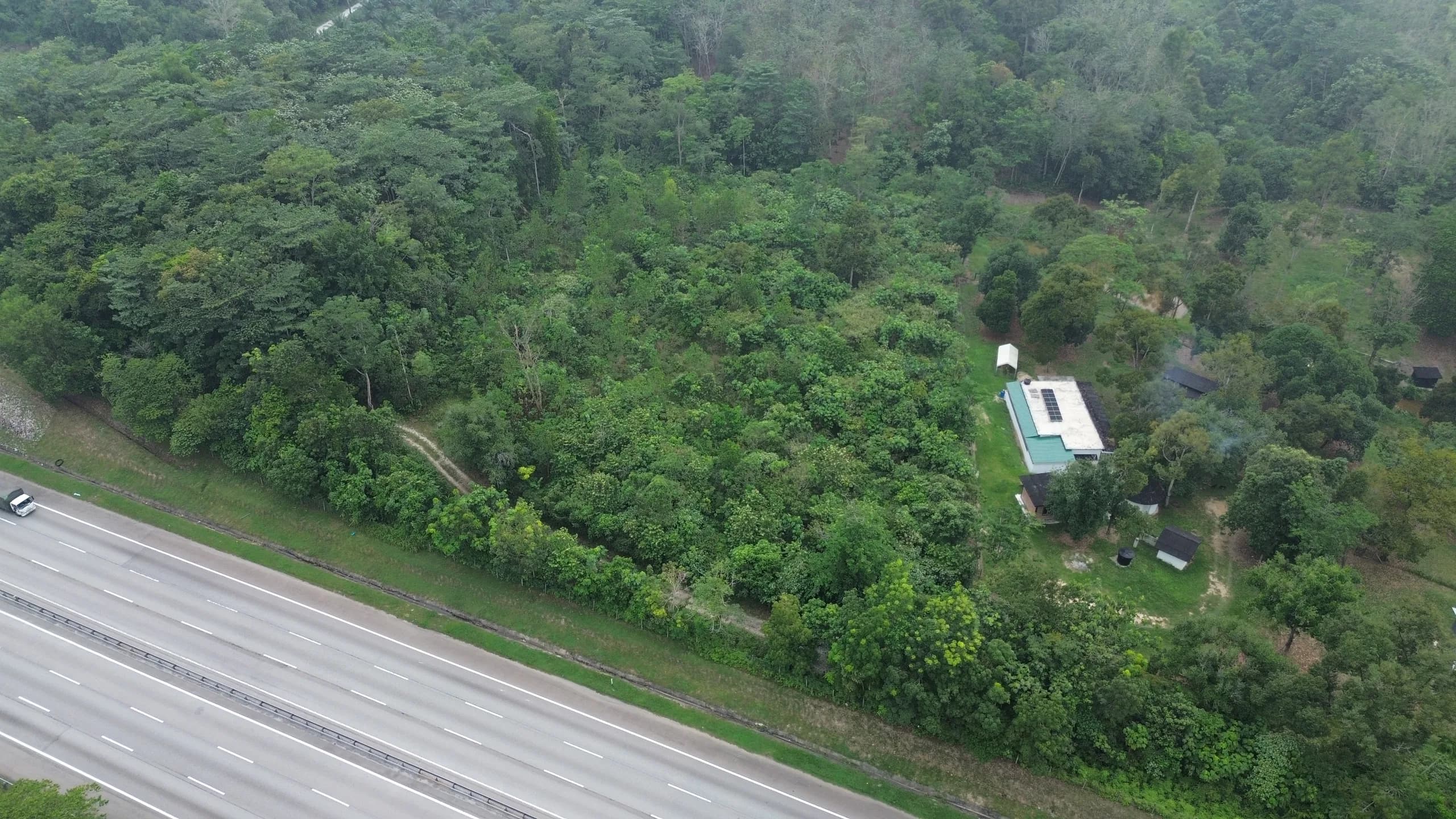 Tanah Tepi Highway PLUS, Slim River